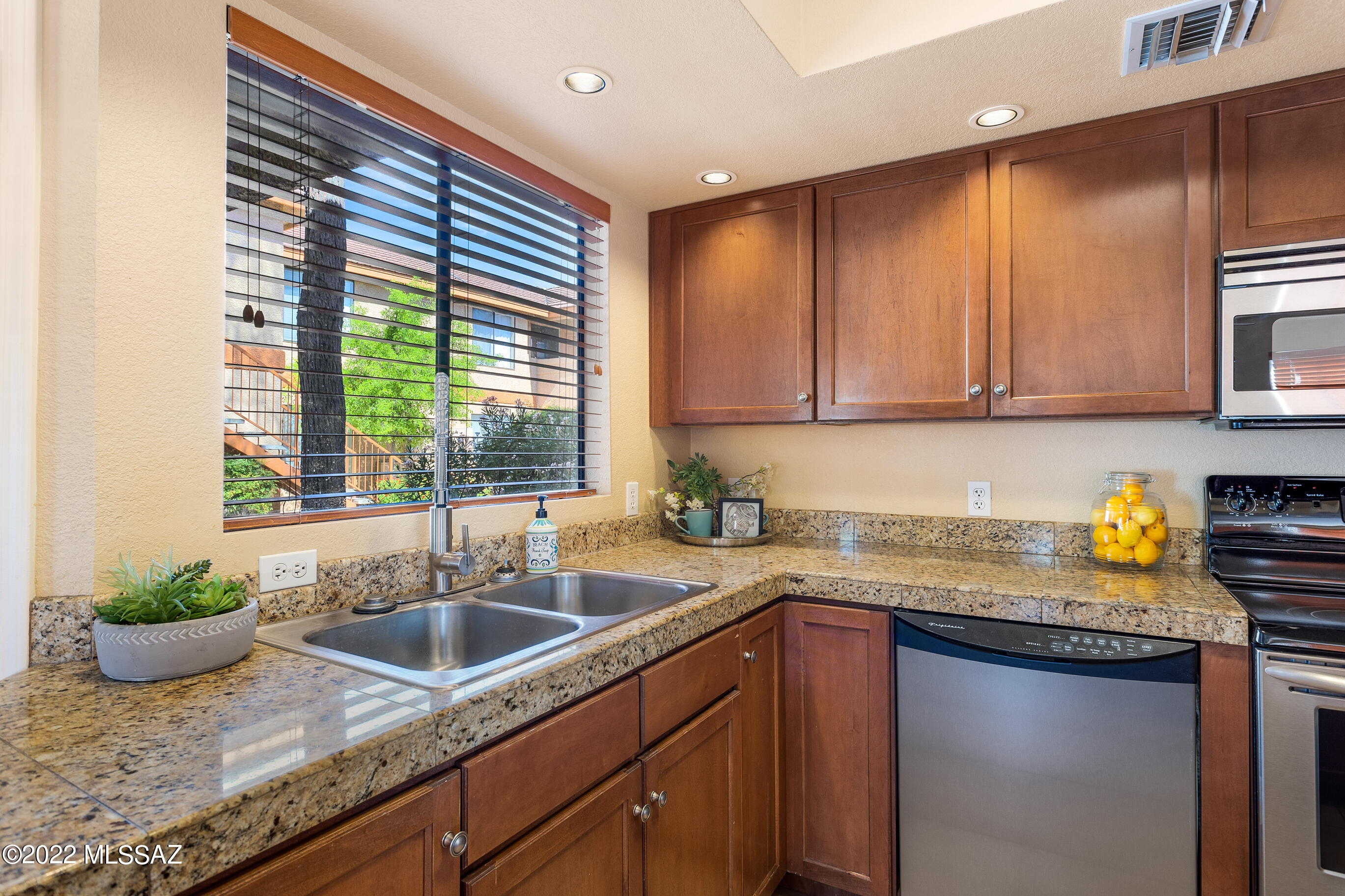 7255 East Snyder Road, Unit 8105 Tucson, AZ 85750 - Photo 22 of 29 Gallery Image 22