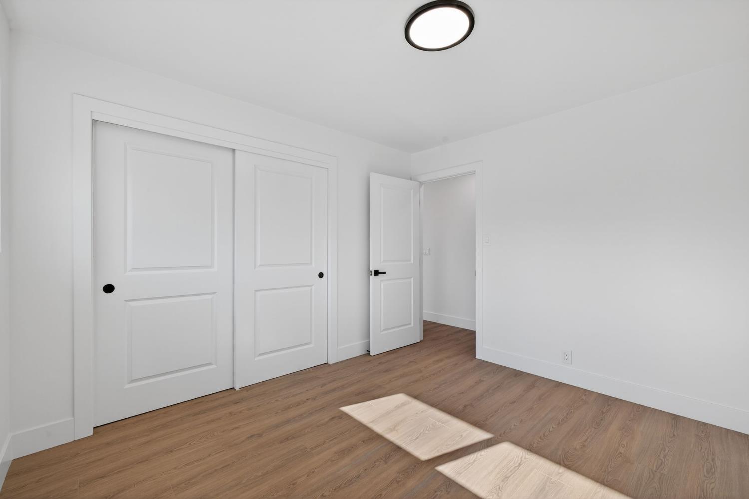 2546 El Vita Way Carmichael, CA 95608 - Photo 31 of 52 a view of a room with wooden floor