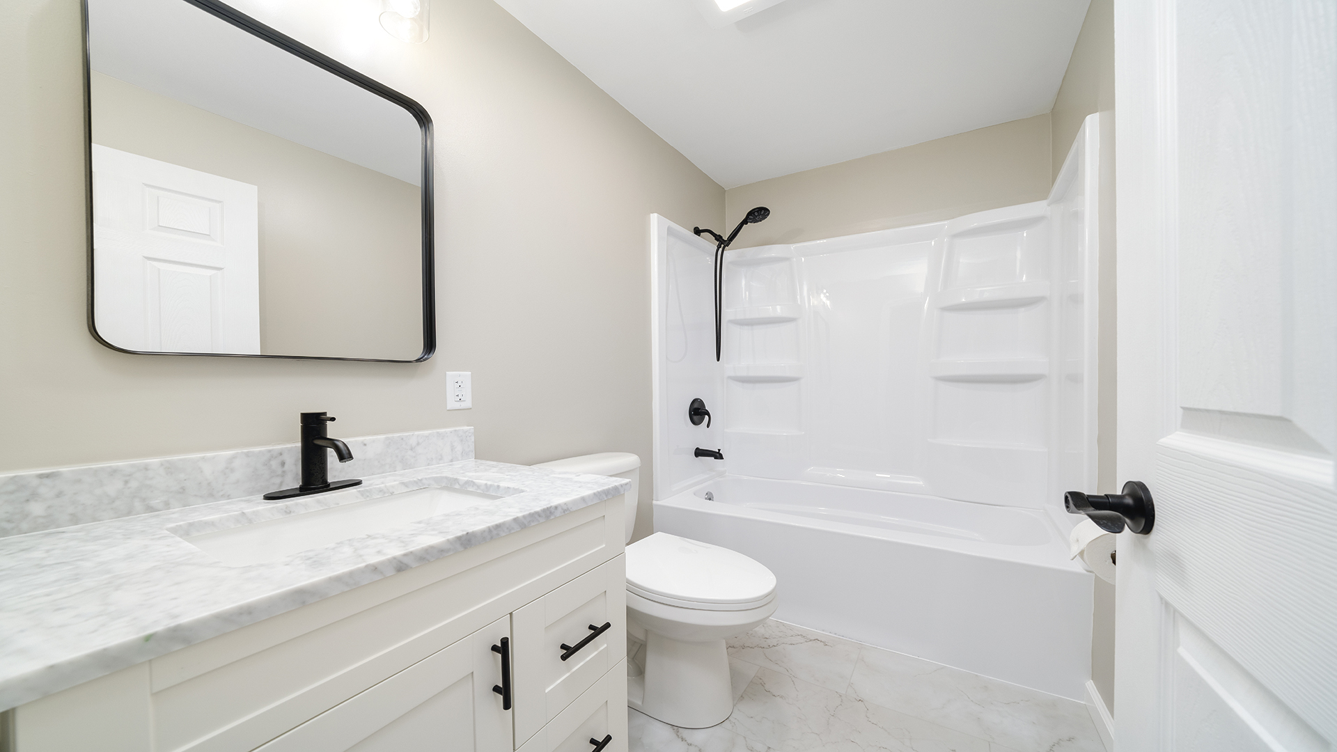 714 Madison Avenue Dixon, IL 61021 - Photo 16 of 41