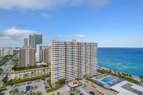 $699,000 | 1950 South Ocean Drive, Unit 15P, Hallandale Beach, FL 33009