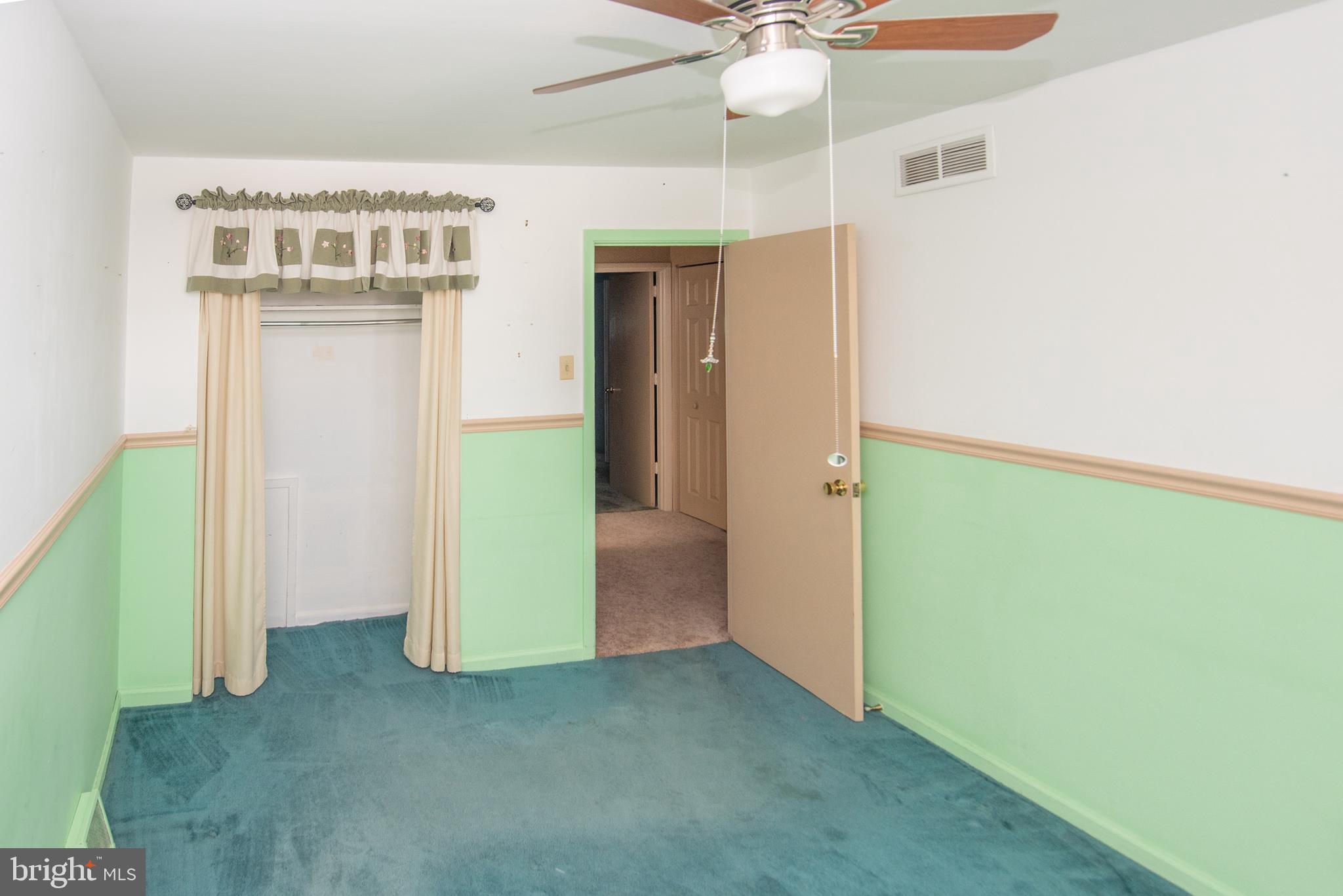 11710 Corry Road Philadelphia, PA 19154 - Photo 12 of 28 Bedroom 2