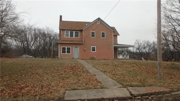 $49,900 | 344 West 10th Street, Horton, KS 66439