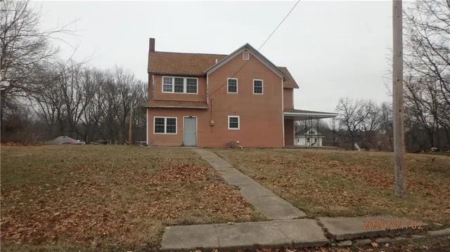 $49,900 | 344 West 10th Street, Horton, KS 66439