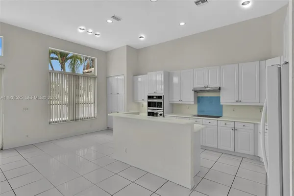 $5,150 | 18579 Harbor Light Way, Boca Raton, FL 33498
