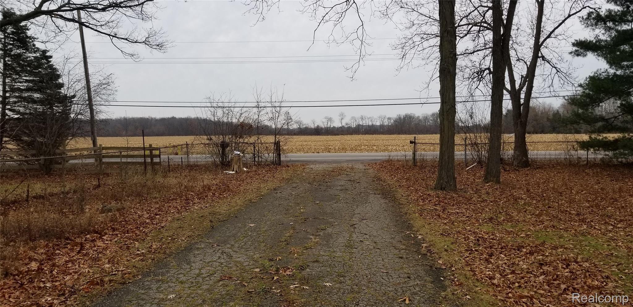 6900 Platt Road Saline, MI 48176 - Photo 32 of 48 20181215_114939.jpg