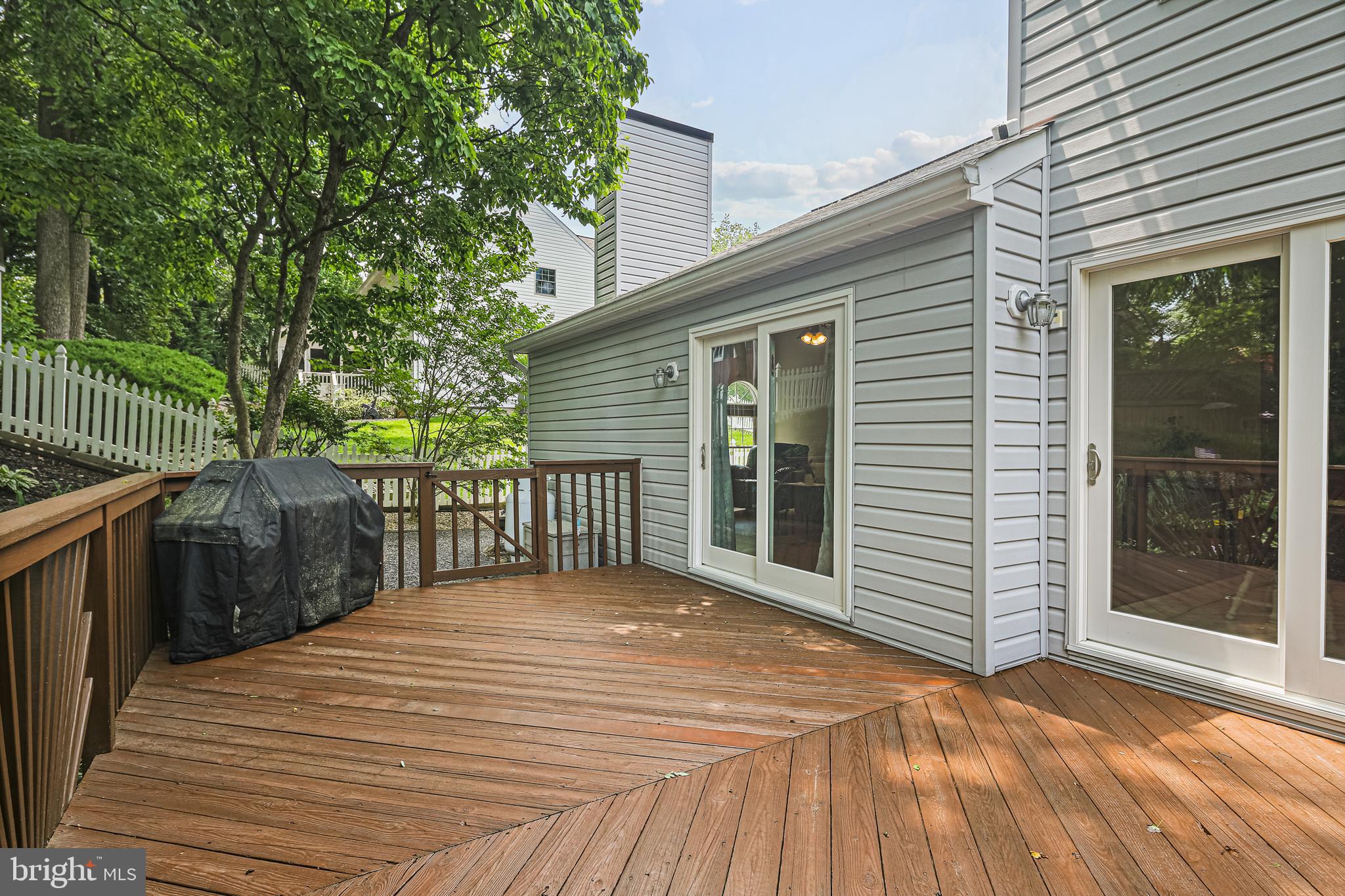 8262 Rippling Branch Road Laurel, MD 20723 - Photo 38 of 46 Back deck