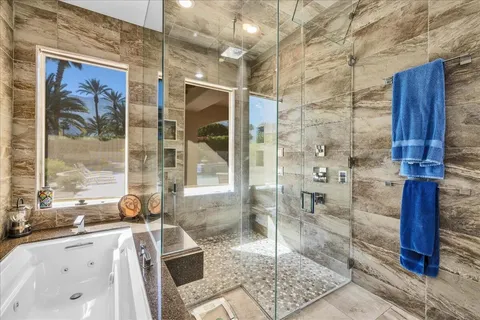 $2,400,000 | 696 East Vereda Sur, Palm Springs, CA 92262