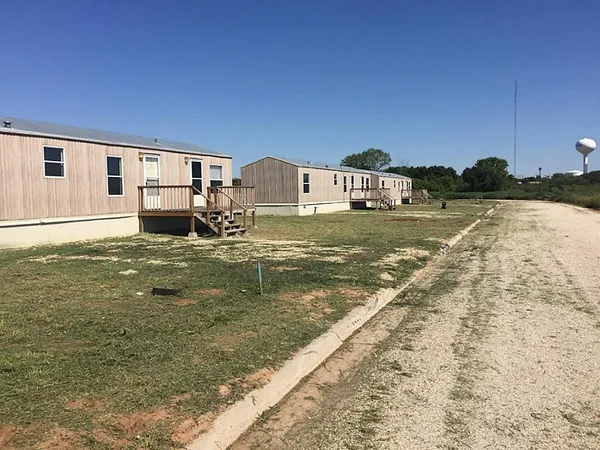 $2,485 | 1915 Melodie Lane, Colorado City, TX 79512