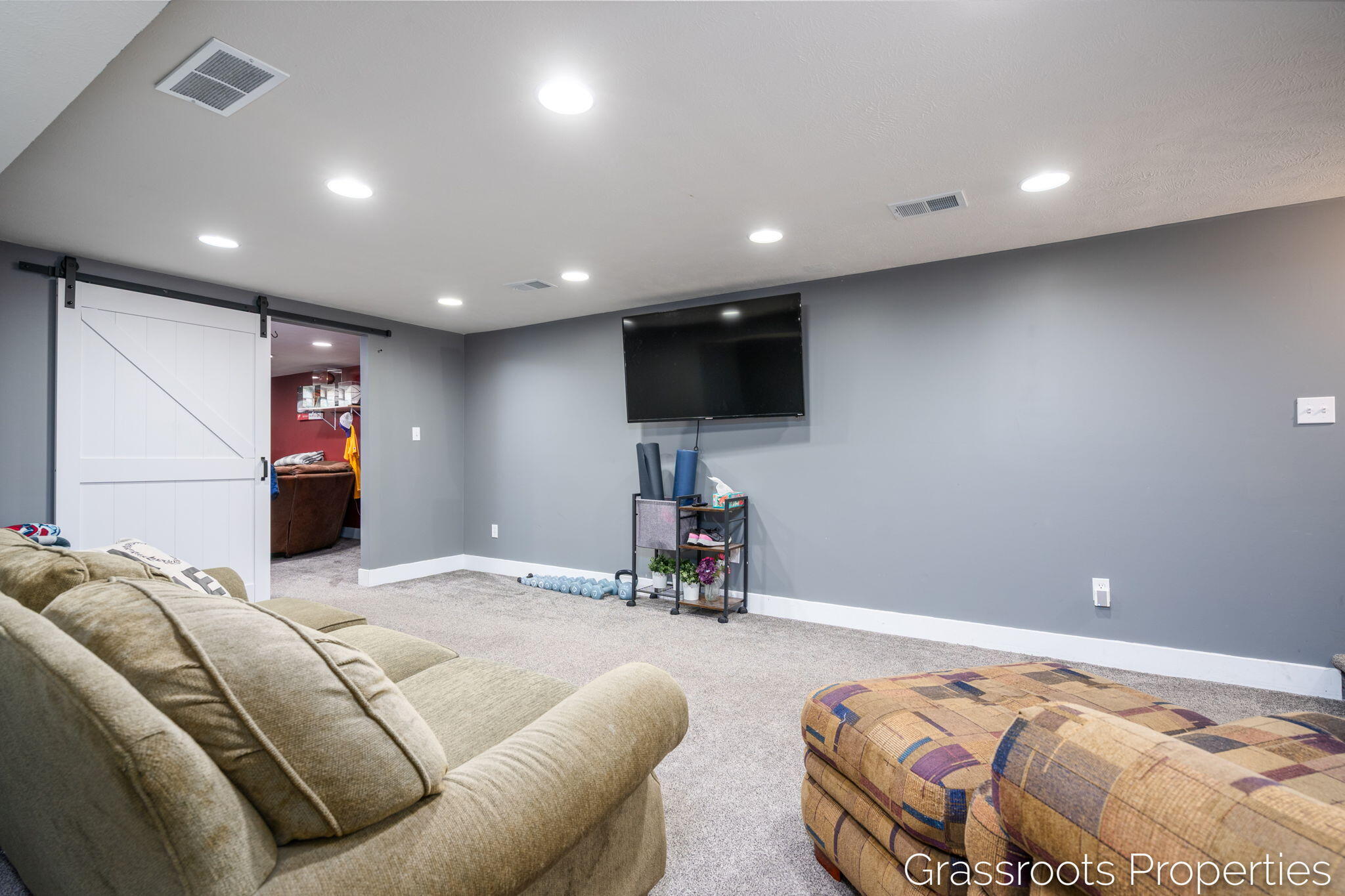 7700 Ridgewood Drive Jenison, MI 49428 - Photo 24 of 29 26-web-or-mls-7700 Ridgewood-26