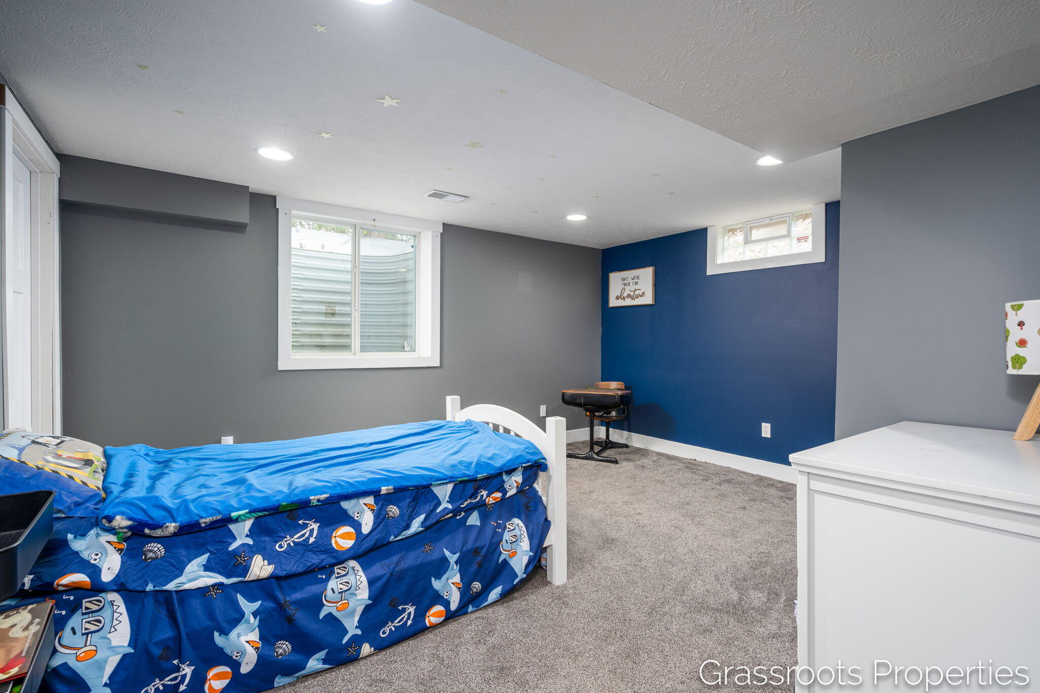 7700 Ridgewood Drive Jenison, MI 49428 - Photo 27 of 29 29-web-or-mls-7700 Ridgewood-29