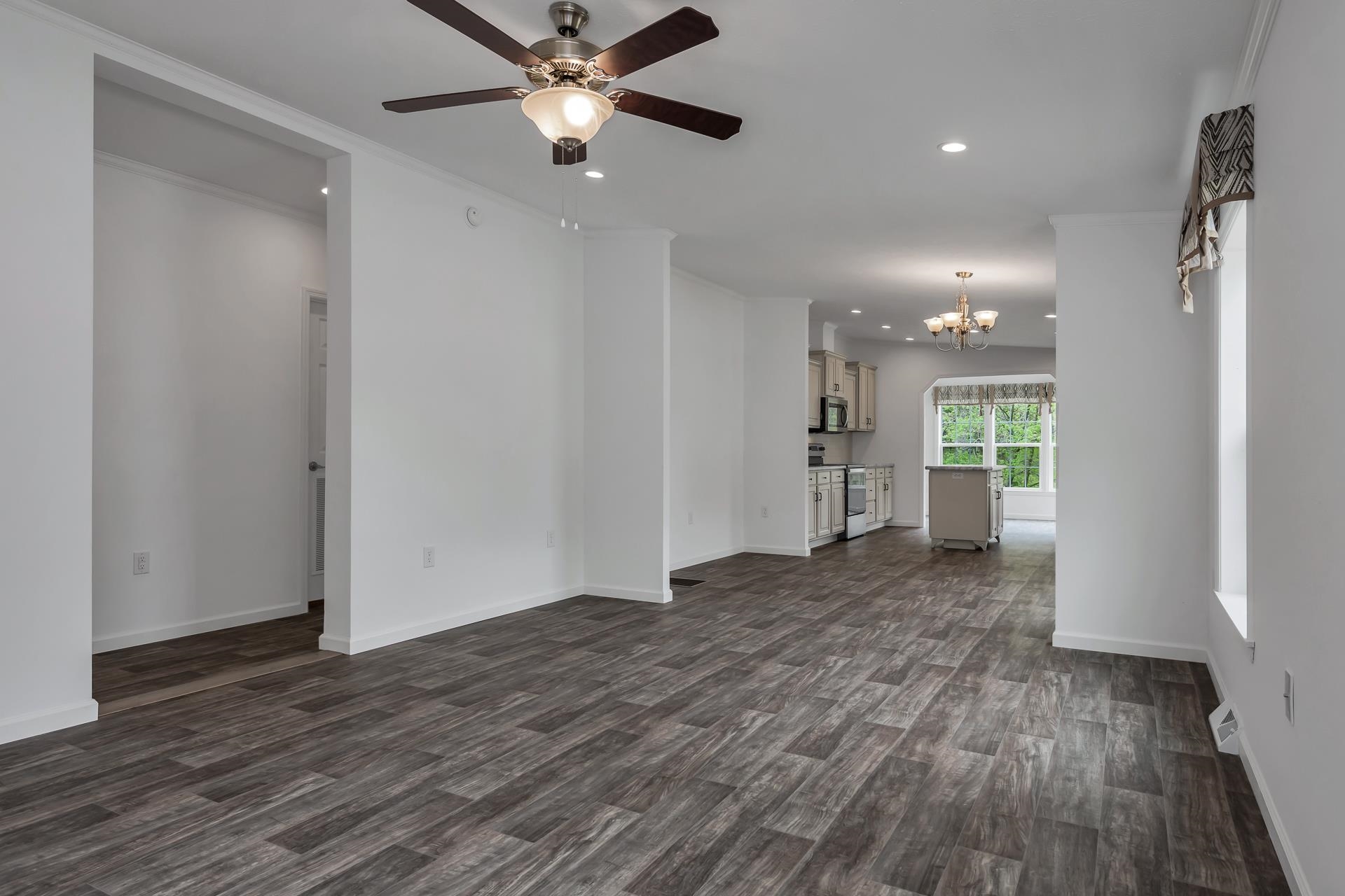 45 Hagop Road Salem, NH 03079 - Photo 5 of 36