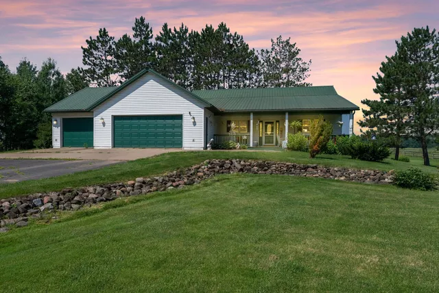 $375,000 | 19855 Edgewater Road, Pine City, MN 55063