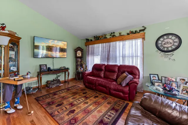 $375,000 | 19855 Edgewater Road, Pine City, MN 55063