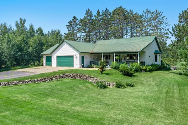 $375,000 | 19855 Edgewater Road, Pine City, MN 55063