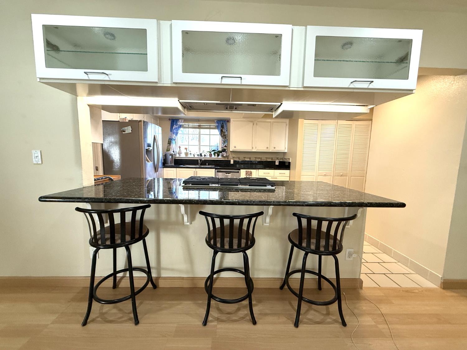 6544 Surfside Way Sacramento, CA 95831 - Photo 13 of 22