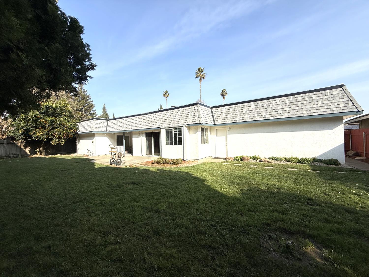 6544 Surfside Way Sacramento, CA 95831 - Photo 21 of 22