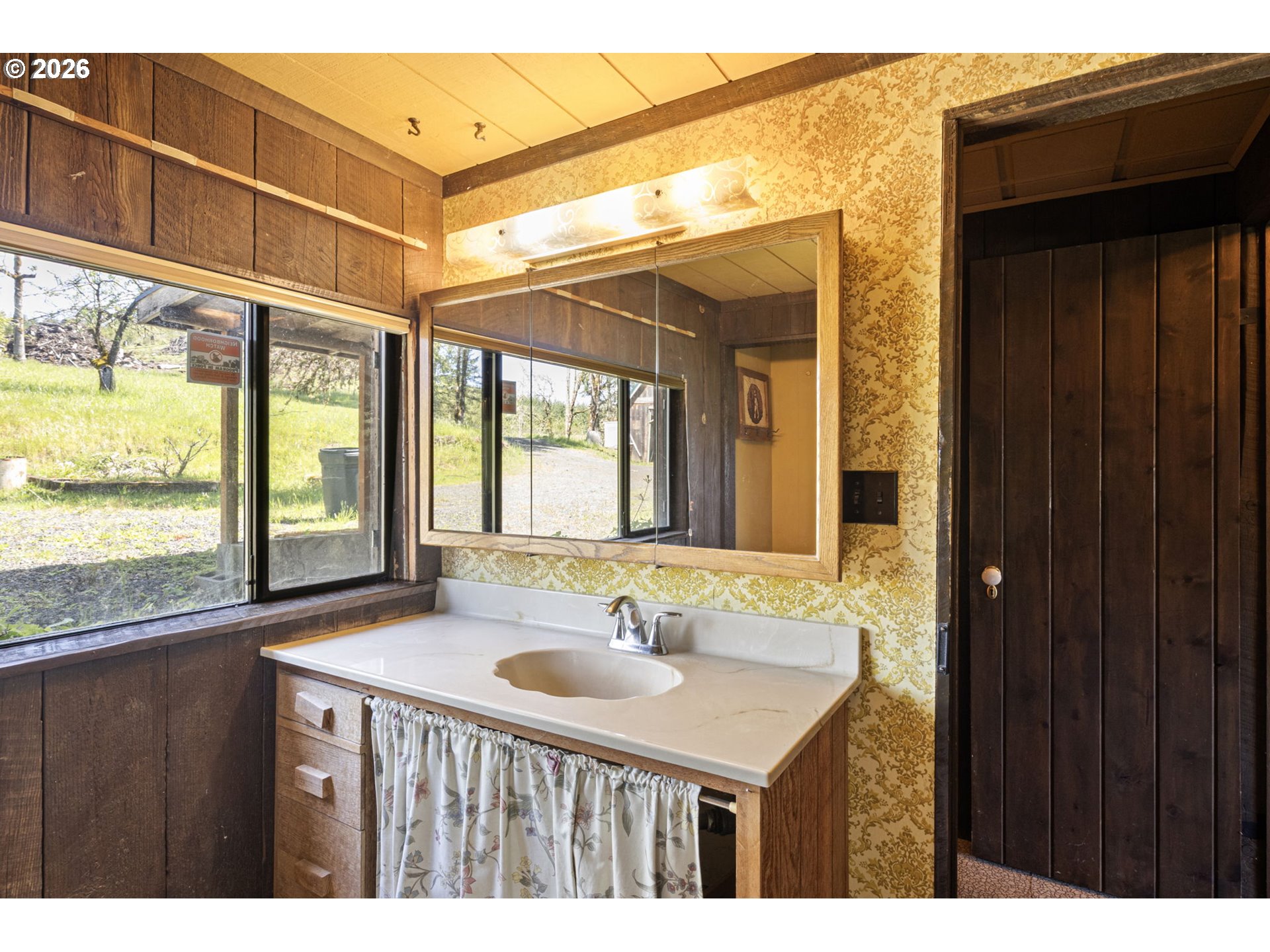 29875 Sodaville Mountain Home Road Lebanon, OR 97355 - Photo 16 of 48