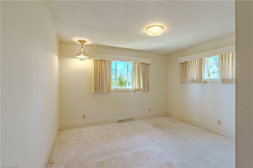 129 Oaklawn Road Mount Airy, NC 27030 - Photo 24 of 50