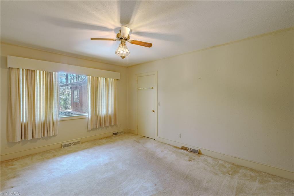 129 Oaklawn Road Mount Airy, NC 27030 - Photo 30 of 50