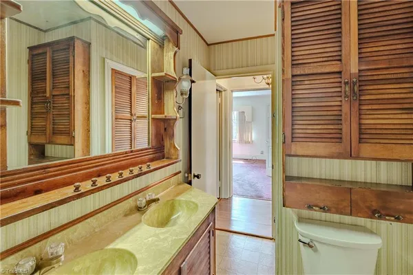 $358,400 | 129 Oaklawn Road, Mount Airy, NC 27030