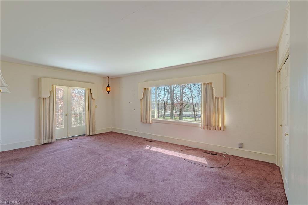 129 Oaklawn Road Mount Airy, NC 27030 - Photo 37 of 50