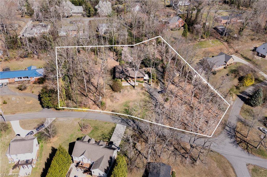 129 Oaklawn Road Mount Airy, NC 27030 - Photo 8 of 50