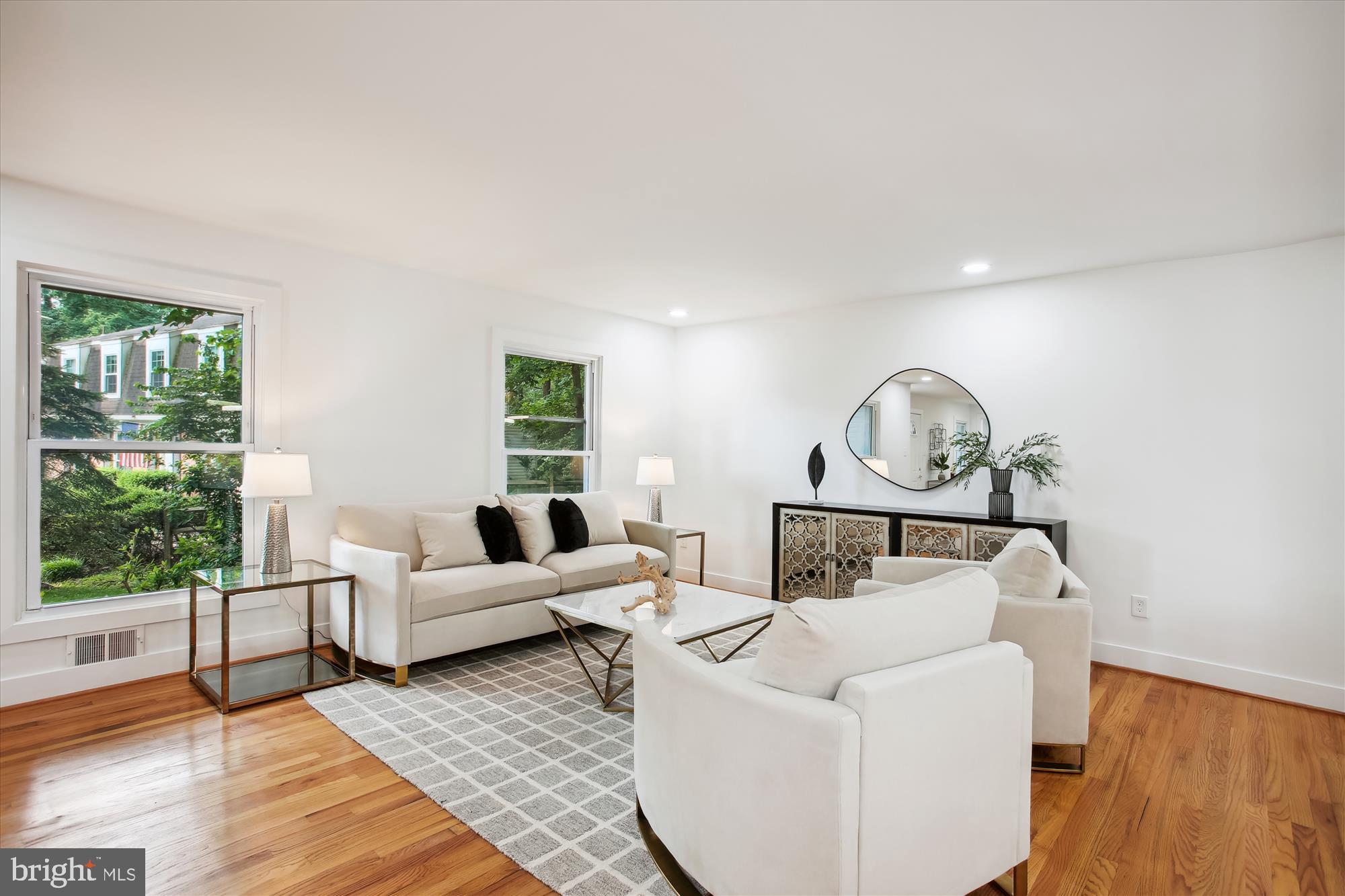 2000 Homer Terrace Reston, VA 20191 - Photo 16 of 94 Formal Living Room