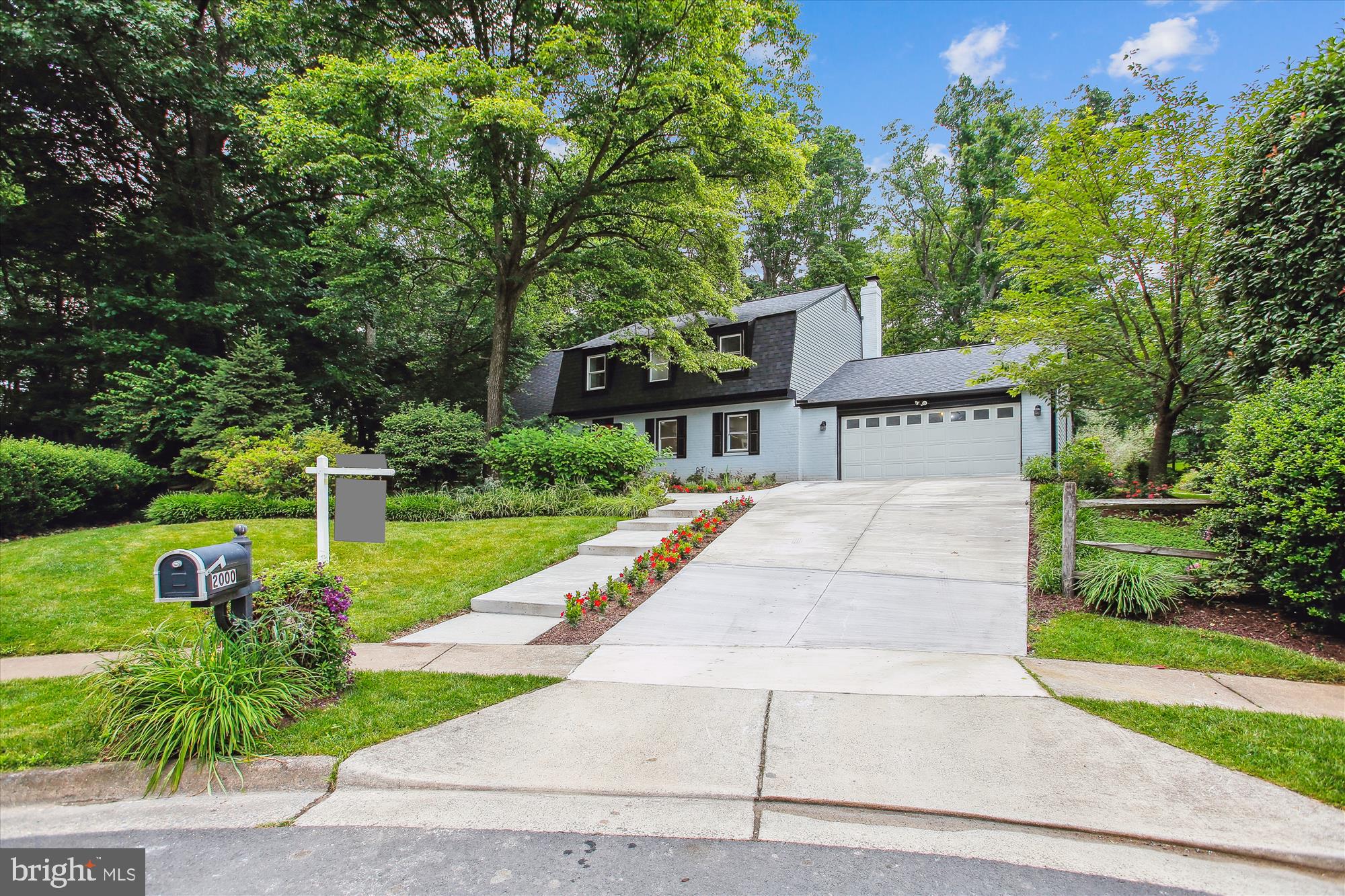 2000 Homer Terrace Reston, VA 20191 - Photo 2 of 94 2 car garage with 6 car driveway parking