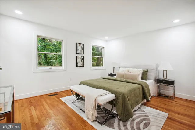 $1,299,999 | 2000 Homer Terrace, Reston, VA 20191