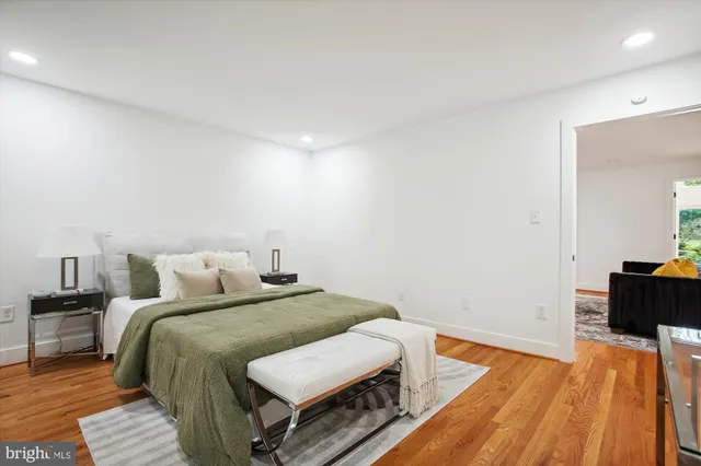 $1,299,999 | 2000 Homer Terrace, Reston, VA 20191