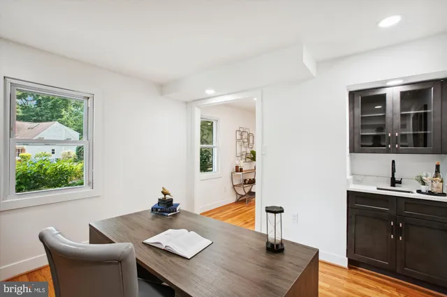 $1,299,999 | 2000 Homer Terrace, Reston, VA 20191