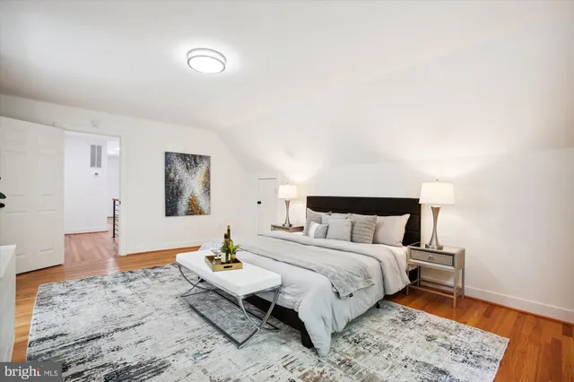 $1,299,999 | 2000 Homer Terrace, Reston, VA 20191