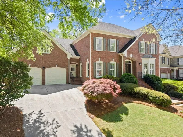 $1,199,900 | 960 Allen Lake Lane, Suwanee, GA 30024