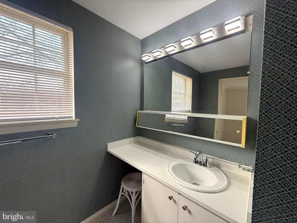$2,850 | 1 Crotona Court, Lutherville-Timonium, MD 21093