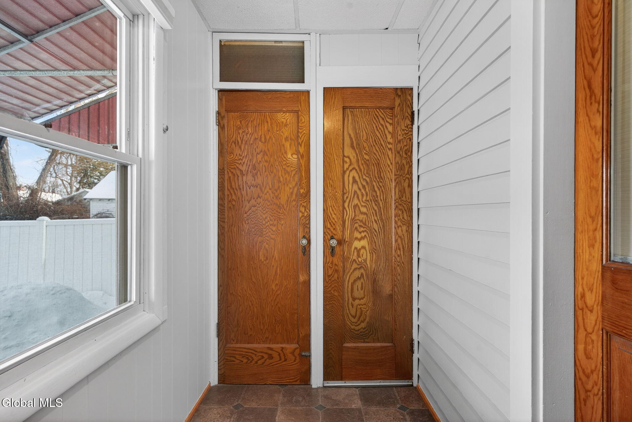 1087 Laura Street Rotterdam, NY 12306 - Photo 18 of 41 8-web-or-mls-1087-laura-st