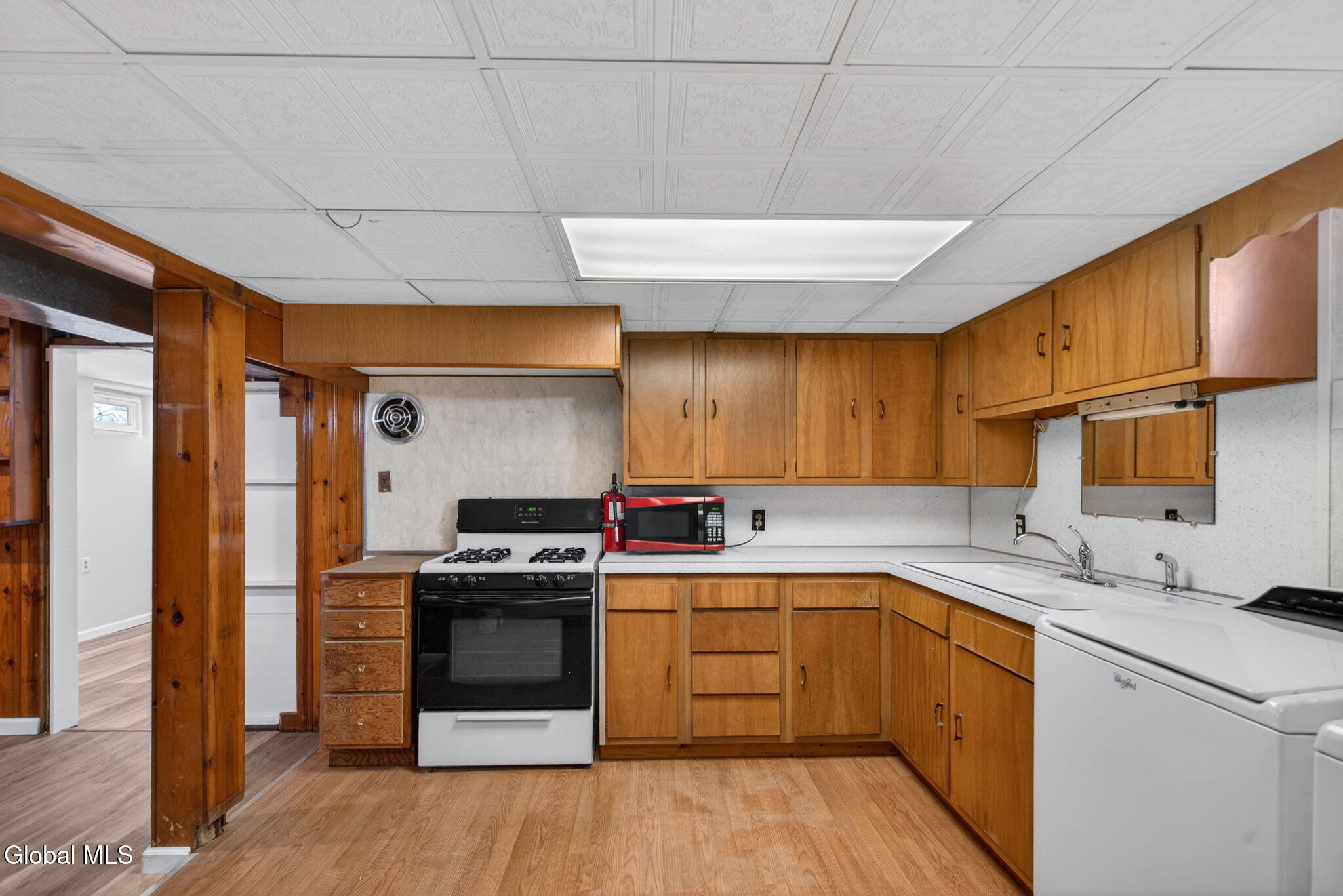 1087 Laura Street Rotterdam, NY 12306 - Photo 29 of 41 34-web-or-mls-1087-laura-st