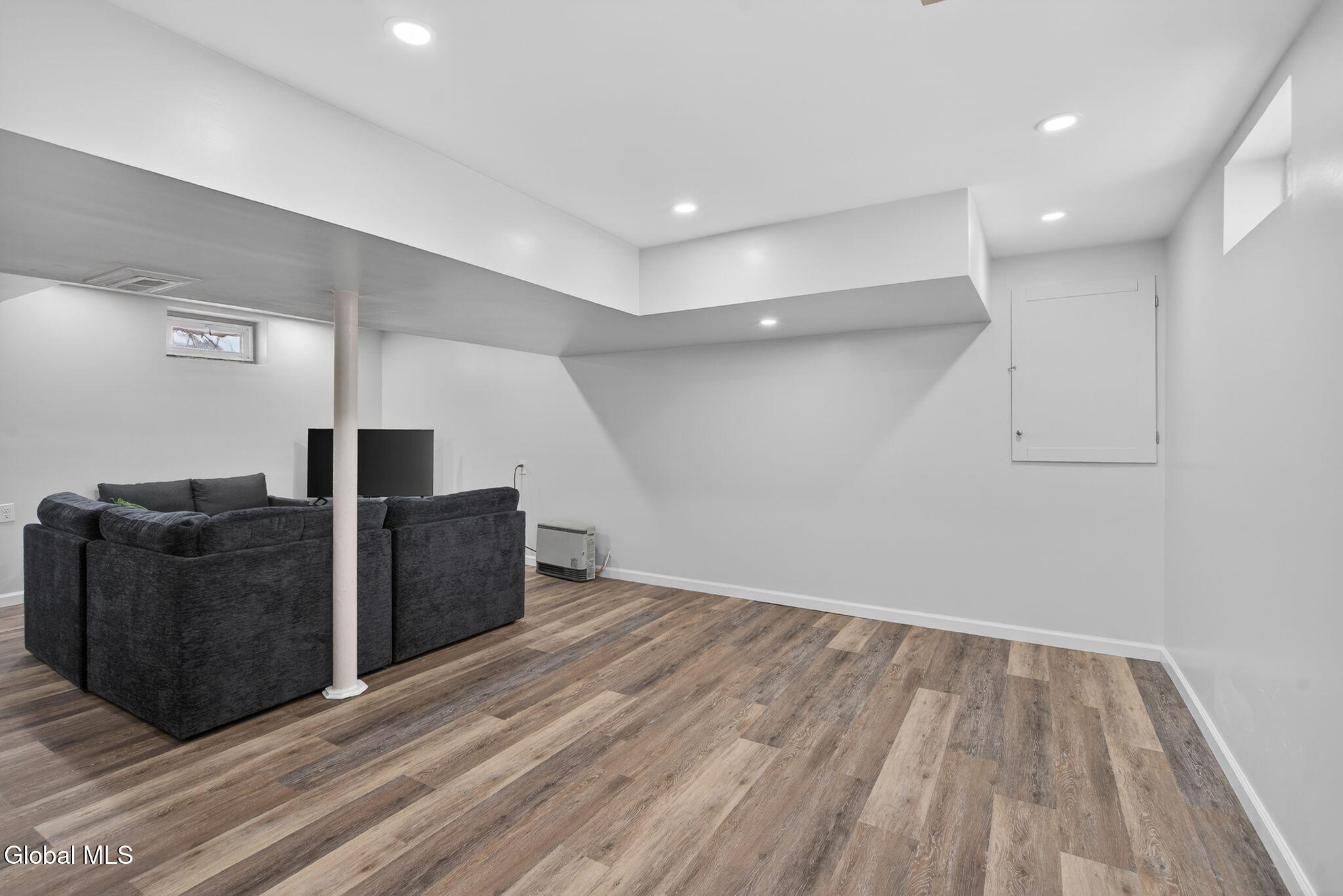 1087 Laura Street Rotterdam, NY 12306 - Photo 33 of 41 39-web-or-mls-1087-laura-st