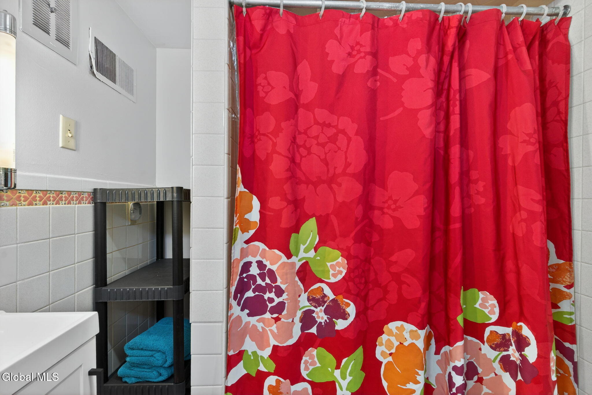 1087 Laura Street Rotterdam, NY 12306 - Photo 37 of 41 43-web-or-mls-1087-laura-st