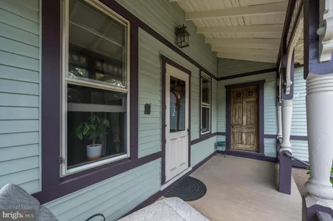 a view of dining room with outdoor seating