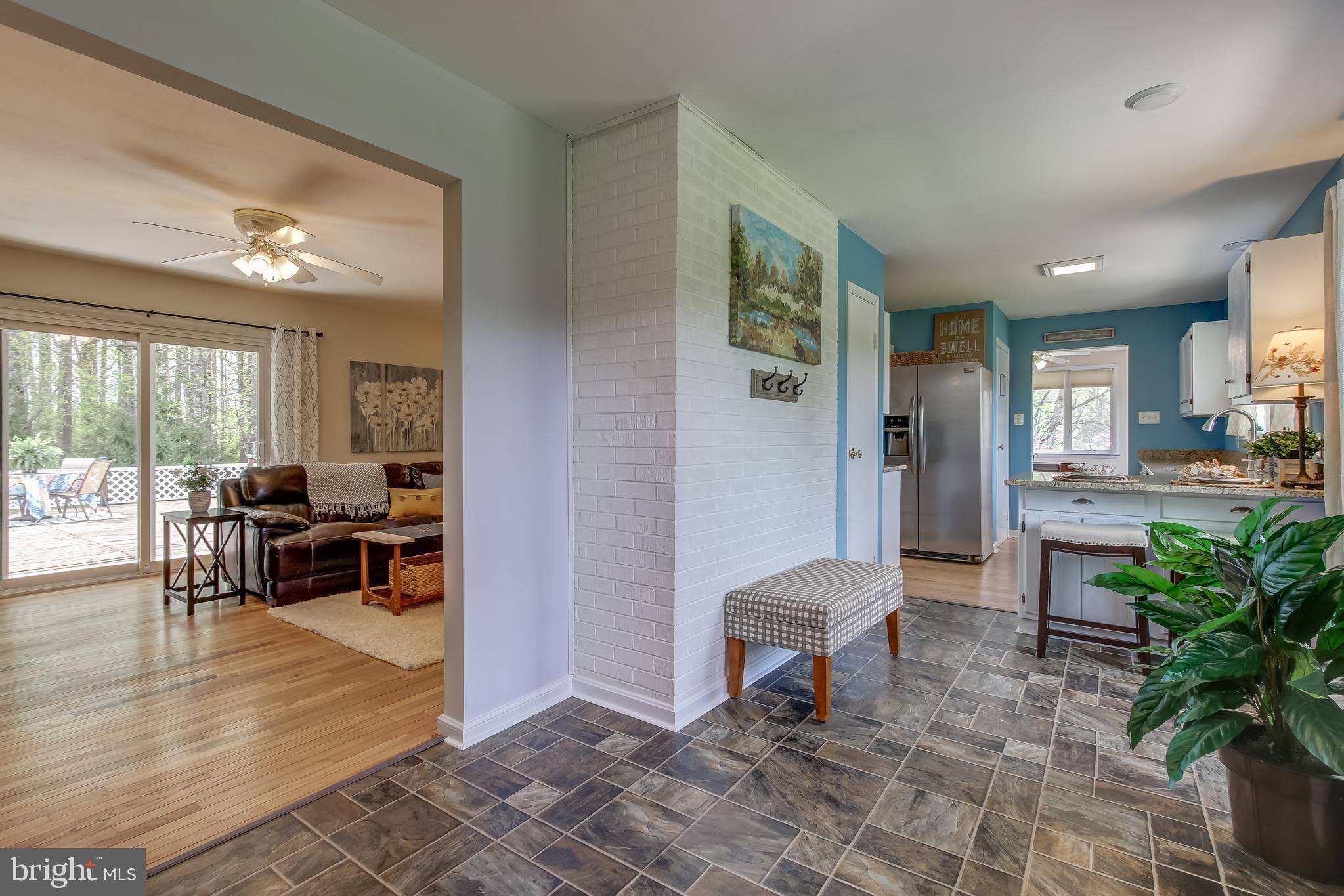 7223 Burke Lane Warrenton, VA 20186 - Photo 5 of 26