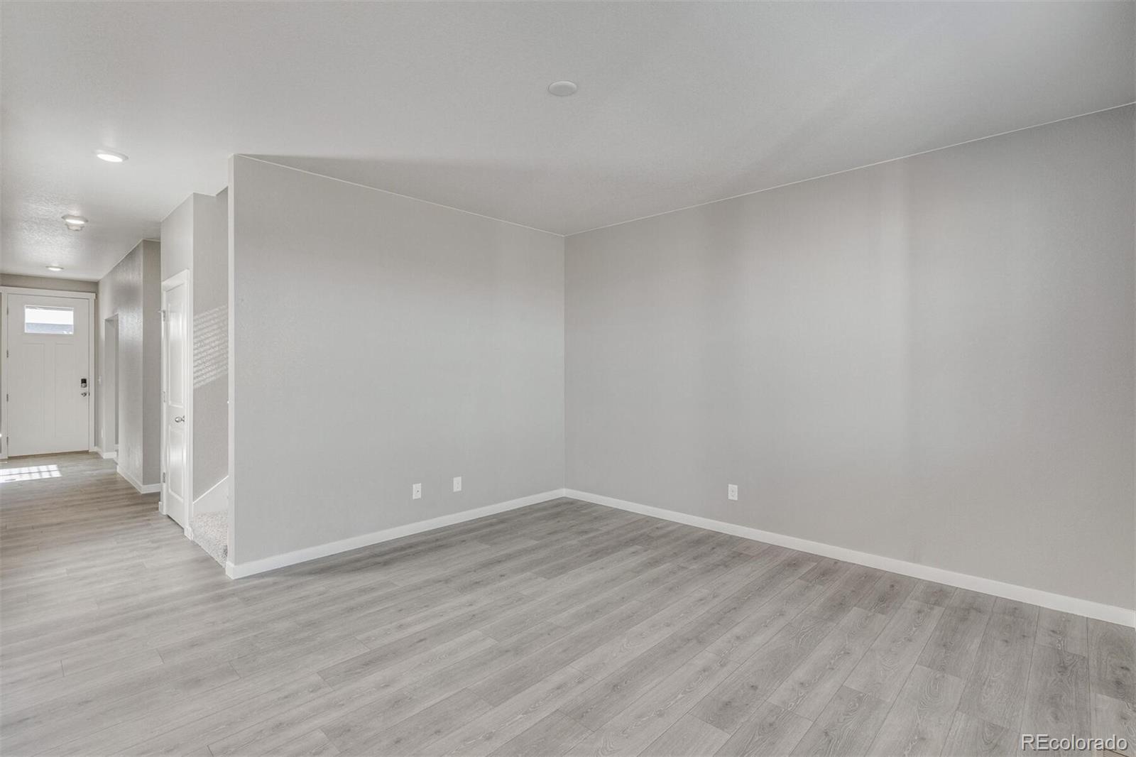 1470 Sun River Road Berthoud, CO 80513 - Photo 8 of 27 Gallery Image 8