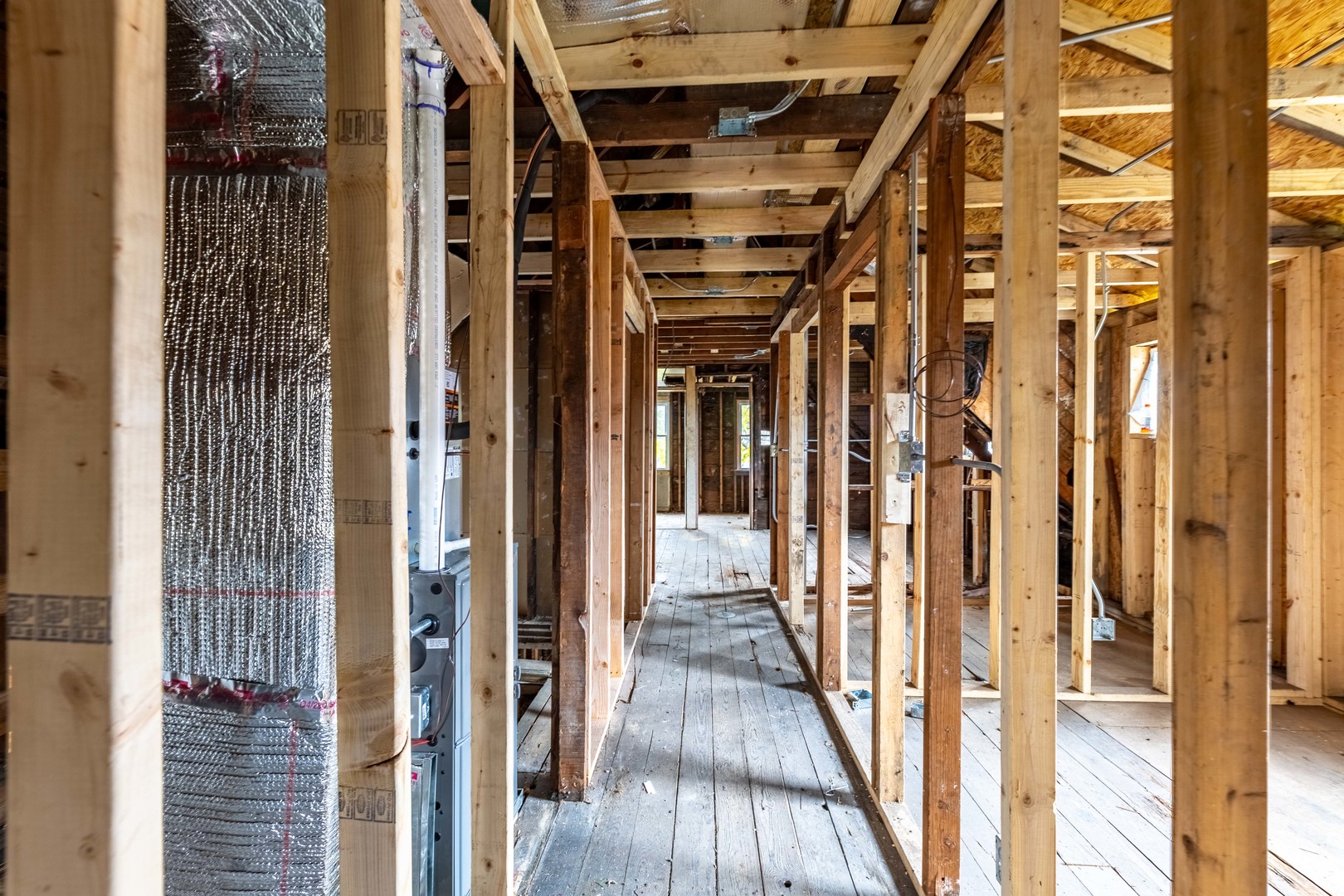 7823 South May Street Chicago, IL 60620 - Photo 6 of 20