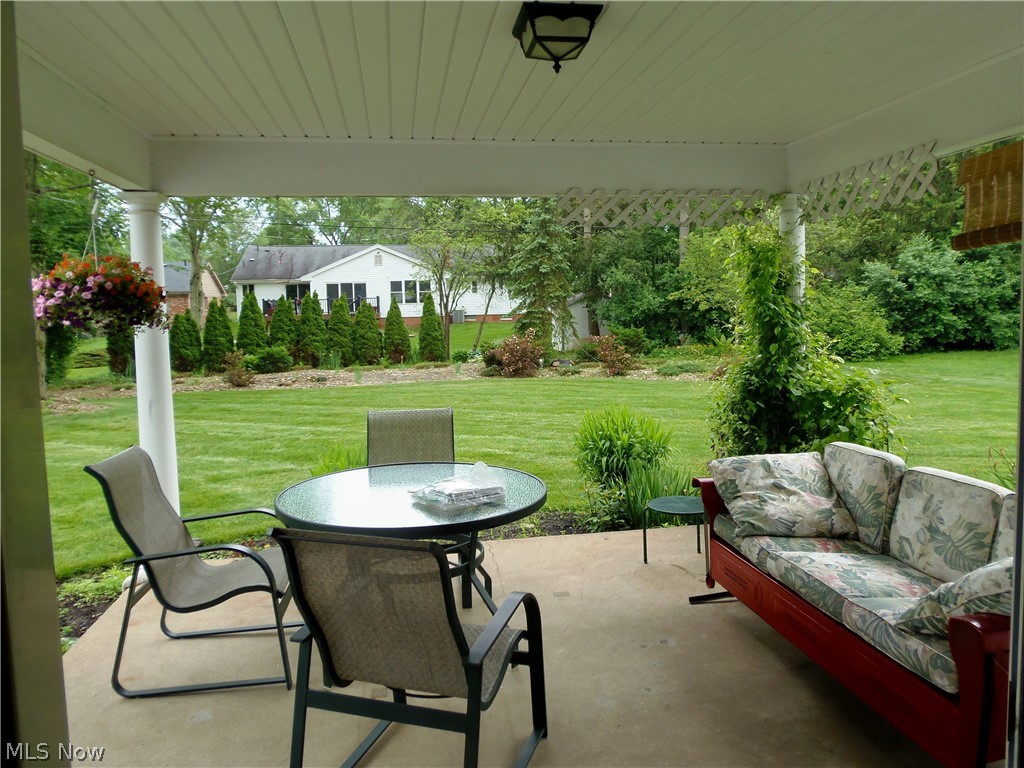 1916 Brookshire Road Akron, OH 44313 - Photo 5 of 32 Gallery Image 5