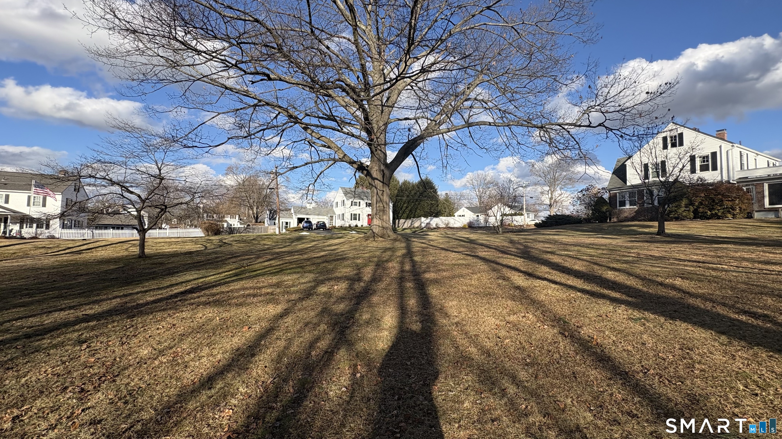 3 Riverdale Road Enfield, CT 06082 - Photo 3 of 5