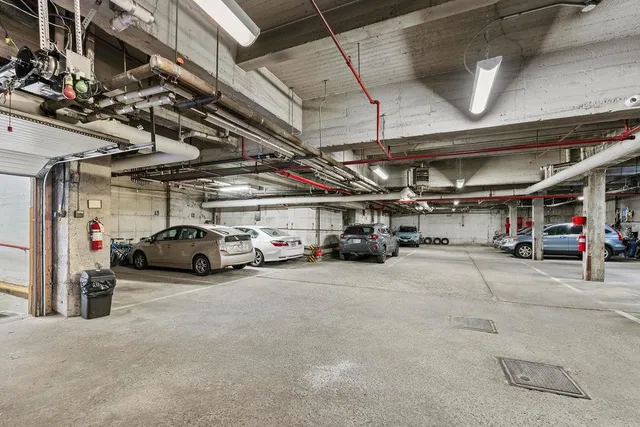 $449,000 | 220 Berkeley Place, Unit 1K | Park Slope