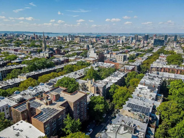 $449,000 | 220 Berkeley Place, Unit 1K | Park Slope