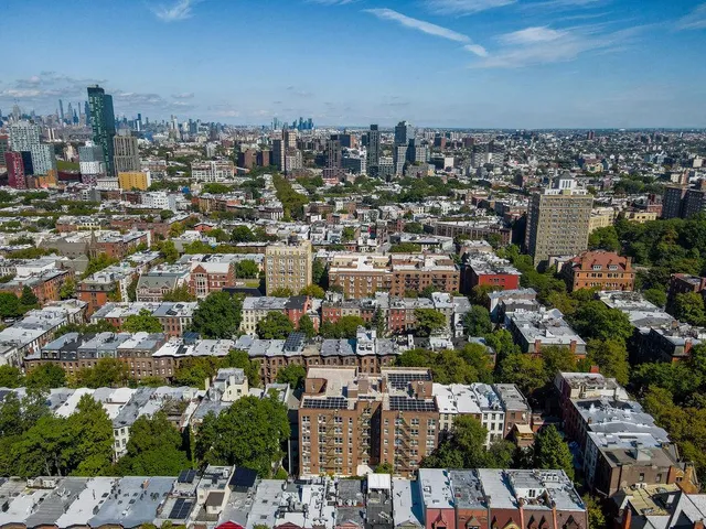 $449,000 | 220 Berkeley Place, Unit 1K | Park Slope