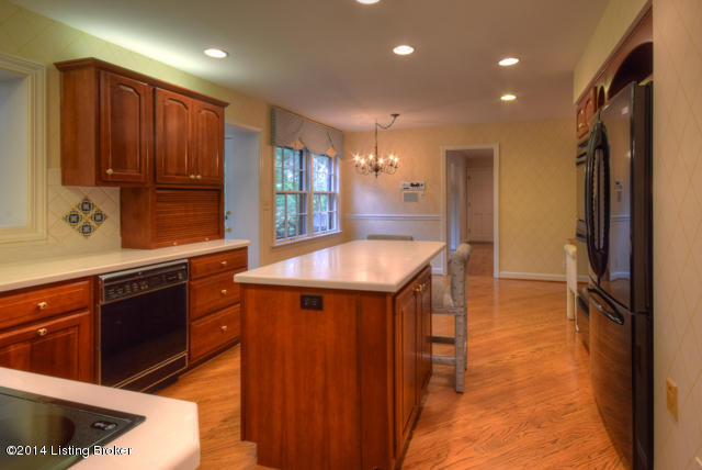 3012 Lightheart Road Louisville, KY 40222 - Photo 9 of 31 3012 Lightheart-33