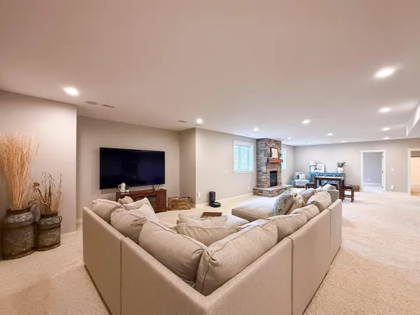 $725,000 | 4101 Stone Point Drive Northeast, Rochester, MN 55906