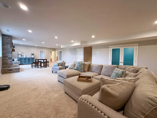 $725,000 | 4101 Stone Point Drive Northeast, Rochester, MN 55906